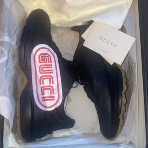 Gucci Logo Apollo Black Gum Bottom Sneakers